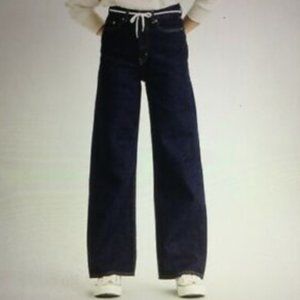 NWT Levi’s Premium High Loose Denim Jeans Size 32